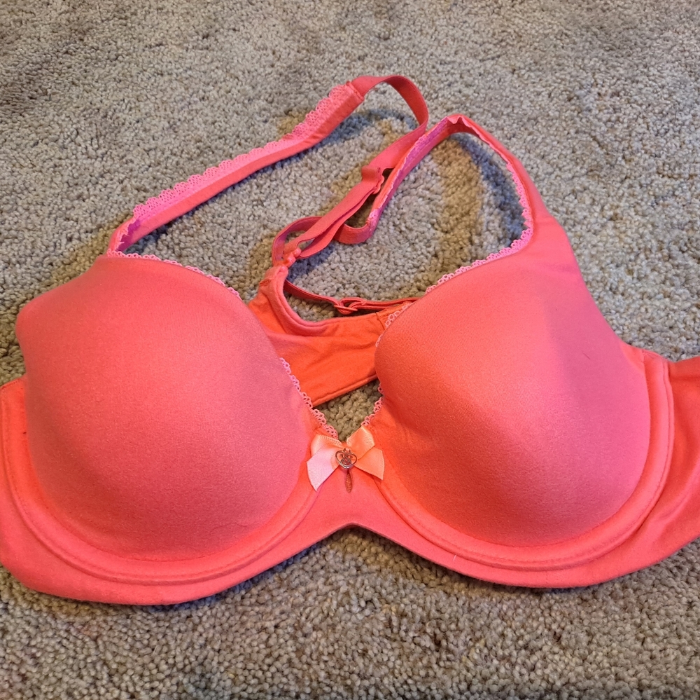 Victoria's Secrets Body by Victoria Lined Demi 34B Coral Bra